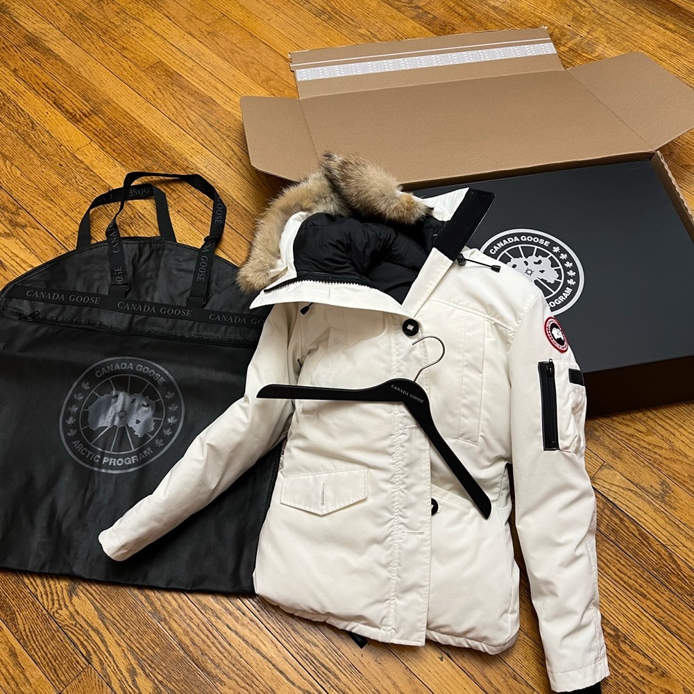 Canada Goose Montebello Women's Jacket with Fur